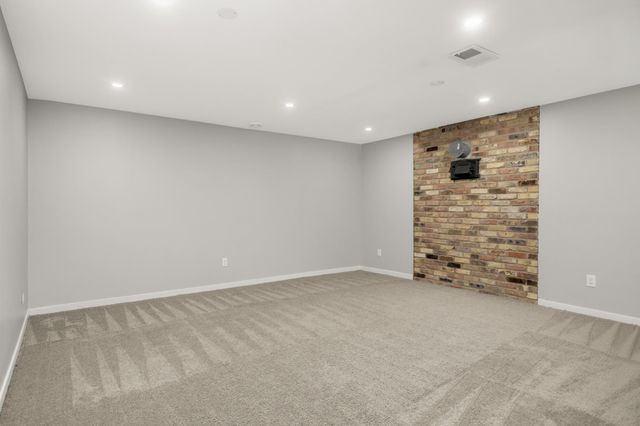 647 Mill Street, Excelsior, MN 55331