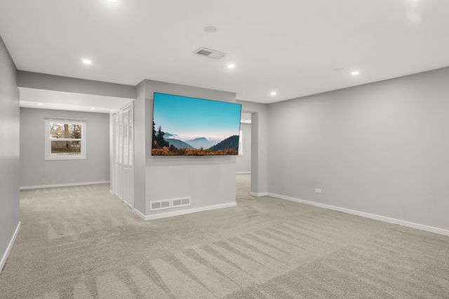 647 Mill Street, Excelsior, MN 55331