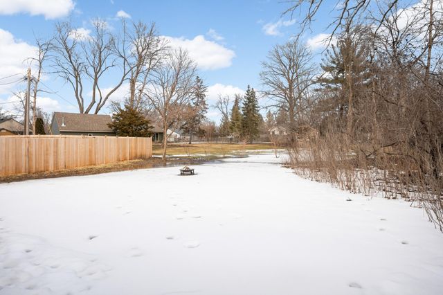 647 Mill Street, Excelsior, MN 55331