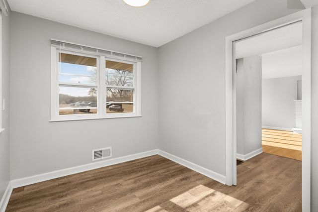 647 Mill Street, Excelsior, MN 55331