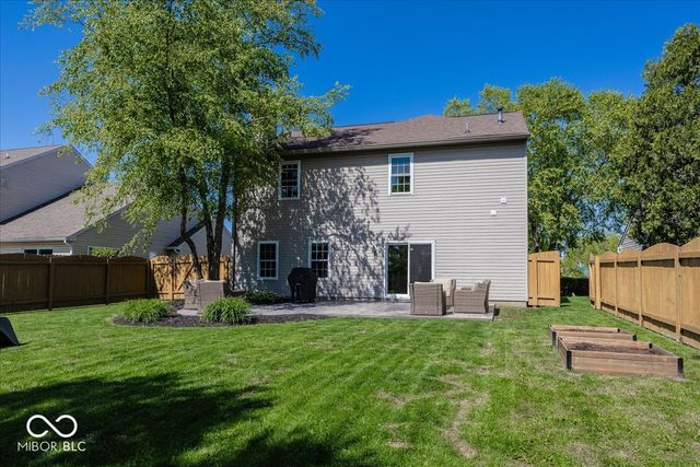 13191 Sweet Briar Parkway, Fishers, IN 46038