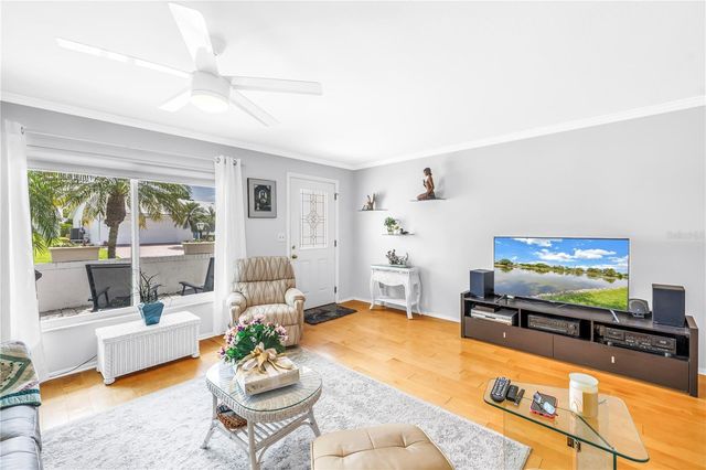 9210 40TH STREET N, Pinellas Park, FL 33782