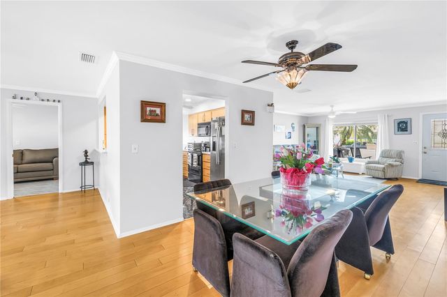 9210 40TH STREET N, Pinellas Park, FL 33782