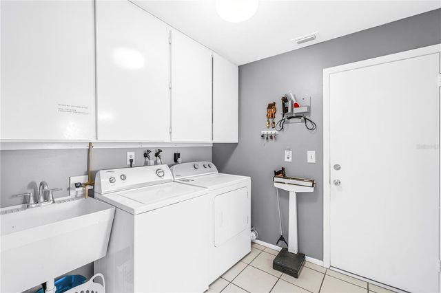 9210 40TH STREET N, Pinellas Park, FL 33782