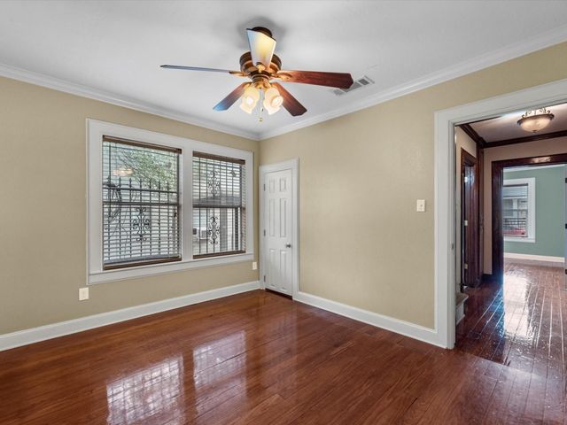 1211 Bigelow Street, Houston, TX 77009