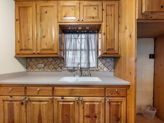 1211 Bigelow Street, Houston, TX 77009