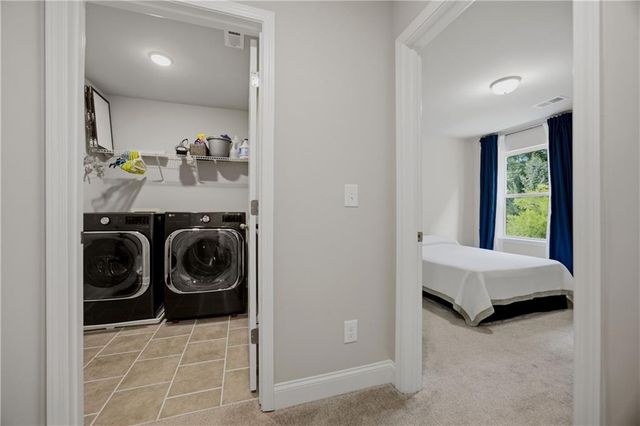 219 Yellowwood Way, Woodstock, GA 30188
