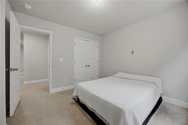219 Yellowwood Way, Woodstock, GA 30188