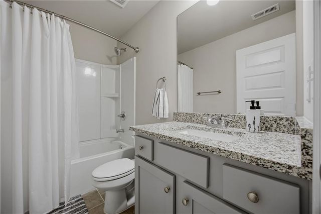 219 Yellowwood Way, Woodstock, GA 30188
