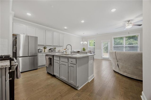 219 Yellowwood Way, Woodstock, GA 30188