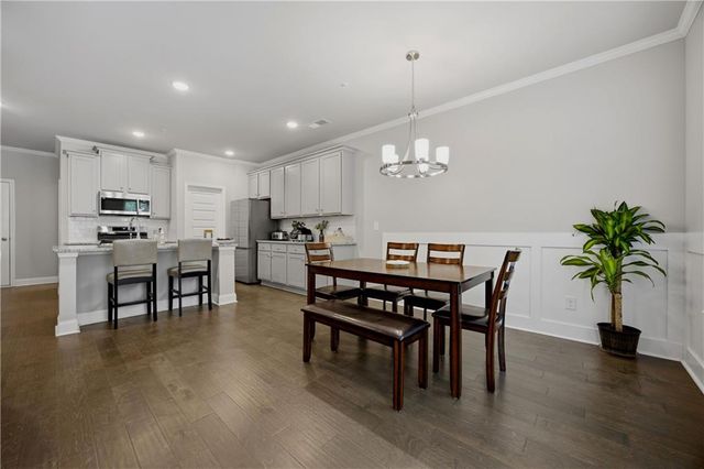 219 Yellowwood Way, Woodstock, GA 30188