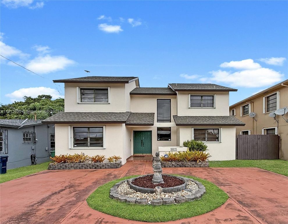 8877 SW 36th St, Miami, FL 33165