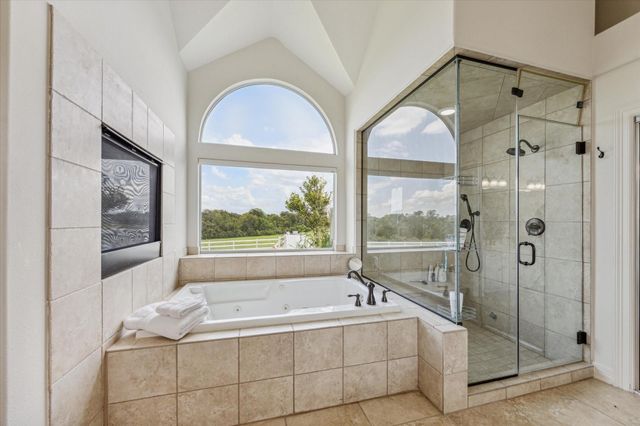 4008 Fm 949, Millheim, TX 77474