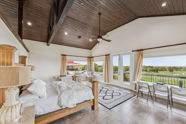 4008 Fm 949, Millheim, TX 77474