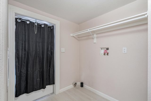 9636 Fm 3094, Scurry, TX 75158