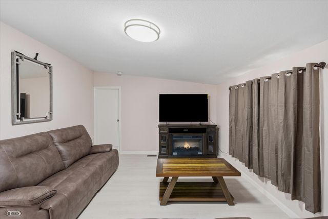 9636 Fm 3094, Scurry, TX 75158