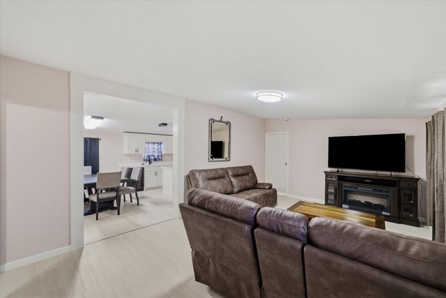 9636 Fm 3094, Scurry, TX 75158