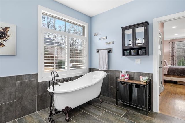 10 Colonel Storrs Court, Greer, SC 29650