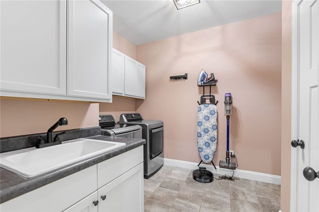 10 Colonel Storrs Court, Greer, SC 29650