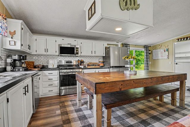6630 W 480 N, Orland, IN 46776