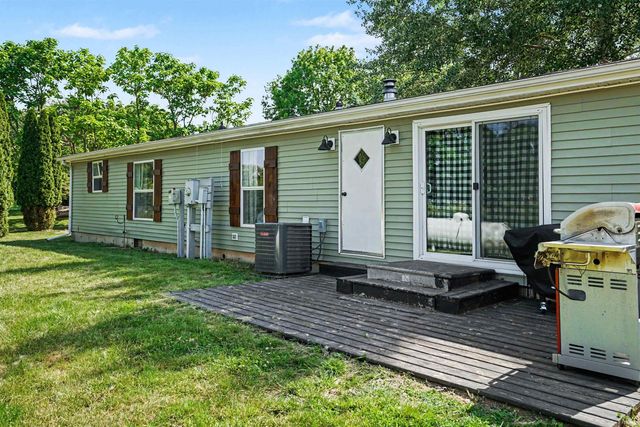 6630 W 480 N, Orland, IN 46776