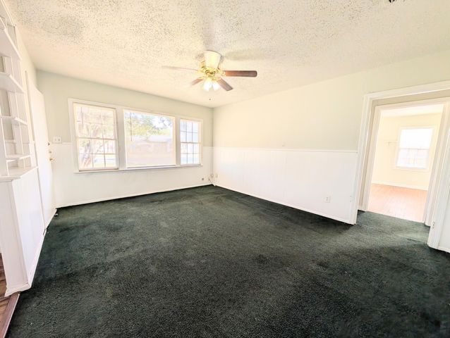 2823 33rd Street, Lubbock, TX 79410