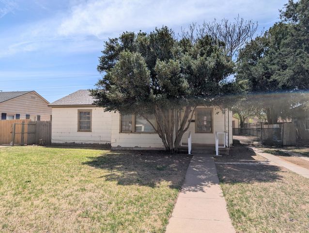 2823 33rd Street, Lubbock, TX 79410