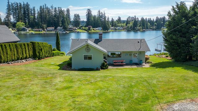 15019 56th Avenue NW, Stanwood, WA 98292