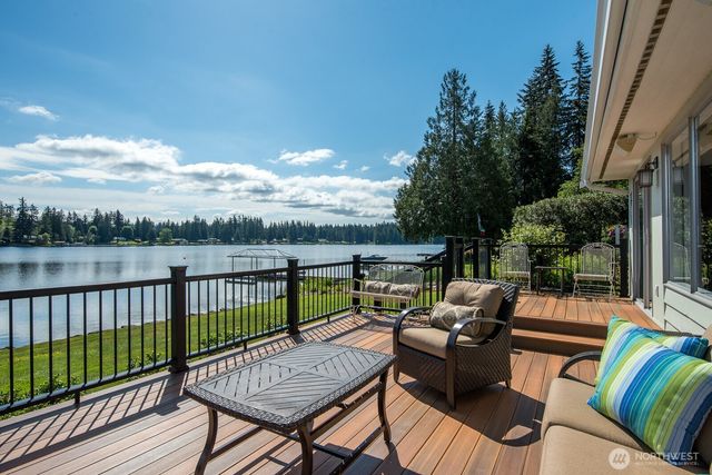 15019 56th Avenue NW, Stanwood, WA 98292