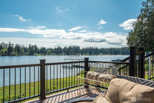 15019 56th Avenue NW, Stanwood, WA 98292