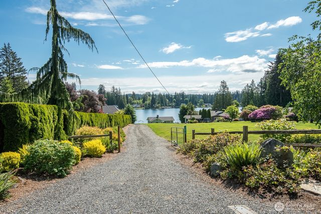 15019 56th Avenue NW, Stanwood, WA 98292