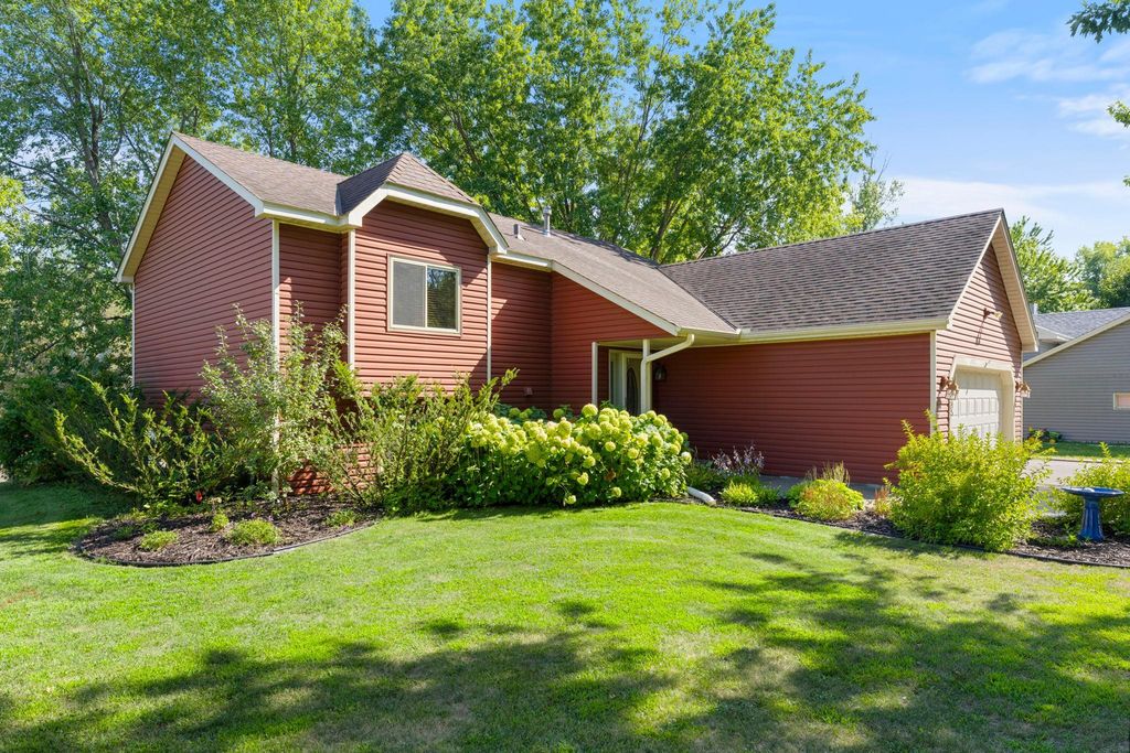 22245 Jude Avenue N, Forest Lake, MN 55025 — photo 2
