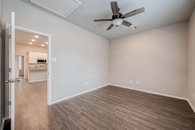 10954 Amblewood Street, Willis, TX 77318