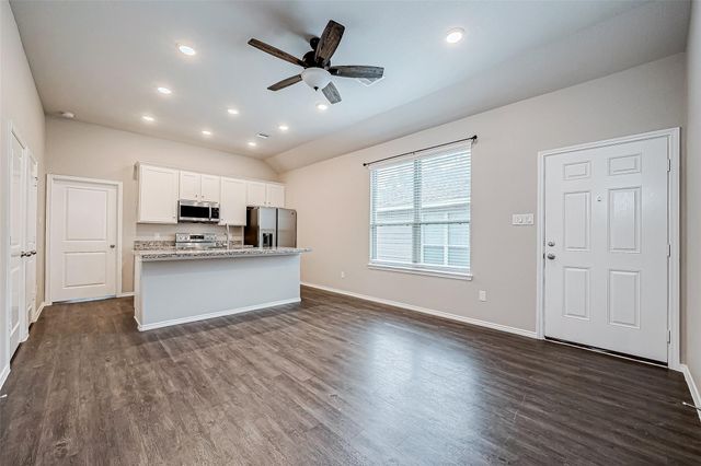 10954 Amblewood Street, Willis, TX 77318