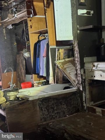 1828 S ALLISON ST, Philadelphia, PA 19143