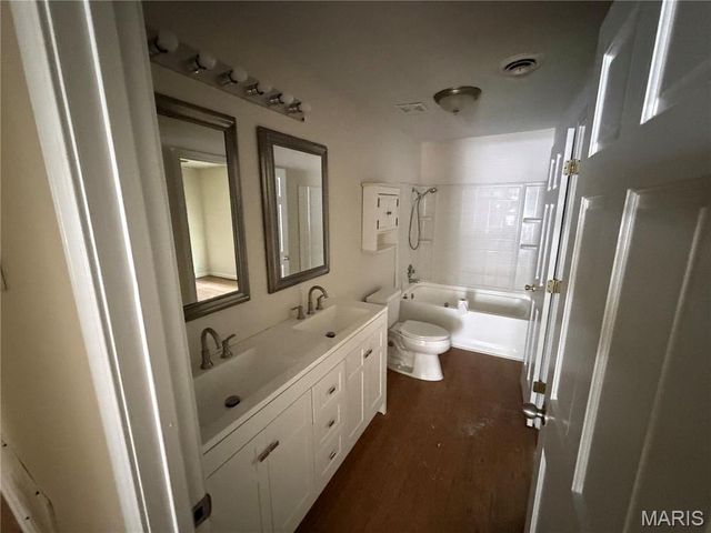 2505 Ambelwood Lane, O'fallon, MO 63368