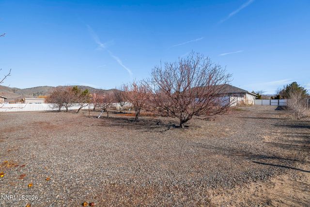 2770 Gordon Avenue, Minden, NV 89423