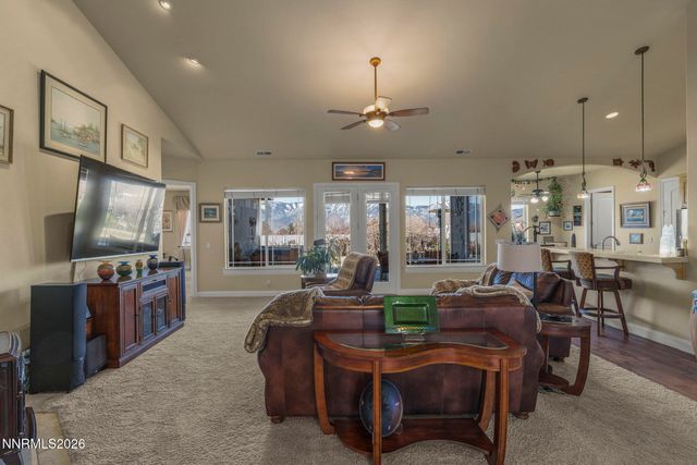 2770 Gordon Avenue, Minden, NV 89423