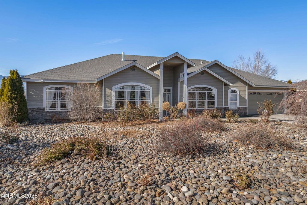 2770 Gordon Avenue, Minden, NV 89423