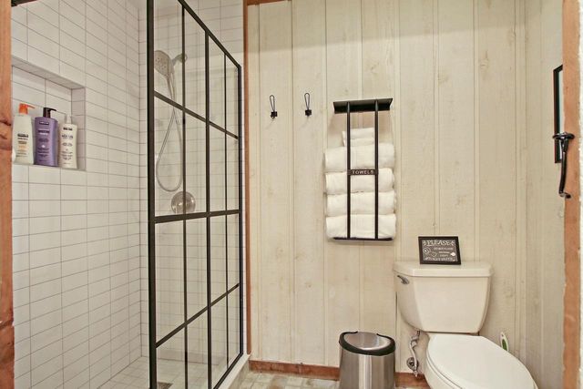 9499 402nd AVENUE, Genoa City, WI 53128