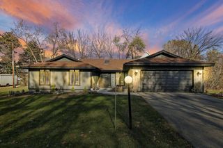 9499 402nd AVENUE, Genoa City, WI 53128