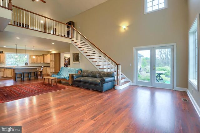 59 HILLYMEDE RD, Hummelstown, PA 17036