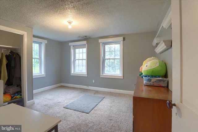 59 HILLYMEDE RD, Hummelstown, PA 17036