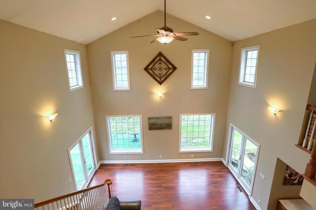 59 HILLYMEDE RD, Hummelstown, PA 17036