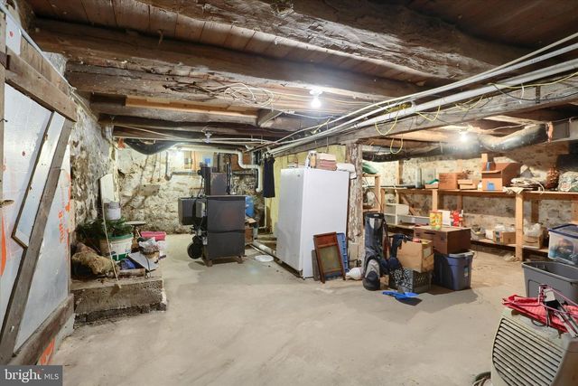 59 HILLYMEDE RD, Hummelstown, PA 17036