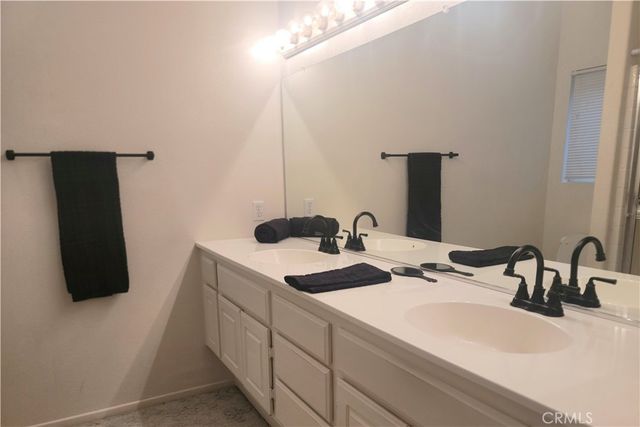 1753 Messina Drive, San Jacinto, CA 92583
