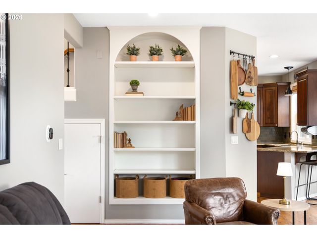 16505 Nw BRANDBERRY Dr, Portland, OR 97229