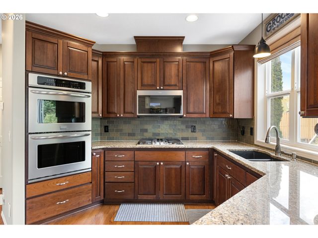 16505 Nw BRANDBERRY Dr, Portland, OR 97229