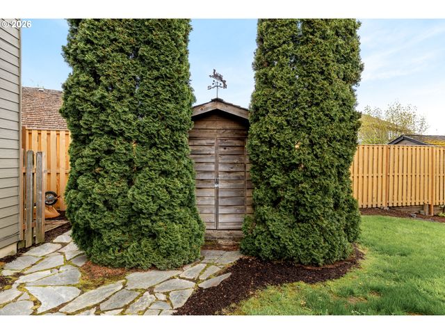 16505 Nw BRANDBERRY Dr, Portland, OR 97229