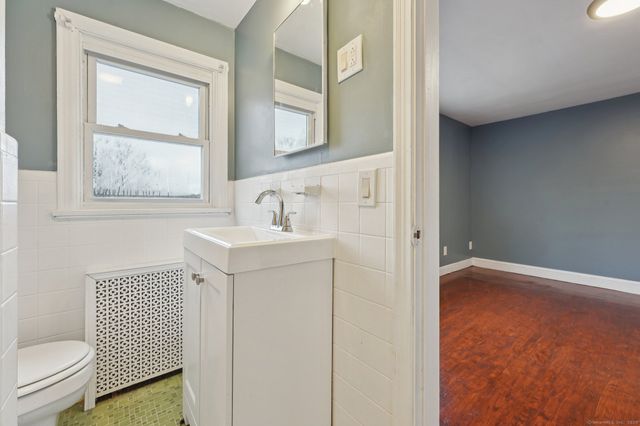 59 High Street, Derby, CT 06418